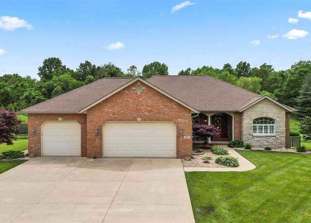 Property at 323 Kings Ridge Blvd, O'fallon, IL 62269, 4 beds, 3.5 baths