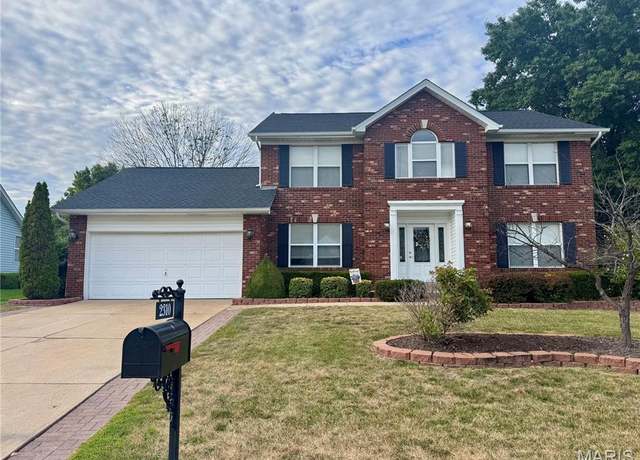 Property at 2310 Federalist Pl, O'fallon, MO 63368, 4 beds, 2.5 baths
