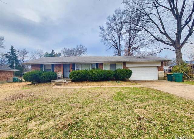 Property at 9631 Cutler Dr, St Louis, MO 63137, 2 beds, 2 baths