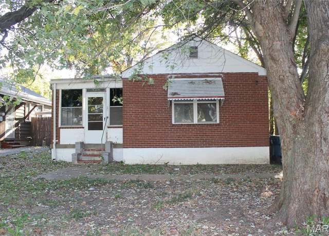 Property at 11814 Bellefontaine Rd, St Louis, MO 63138, 2 beds, 1 bath