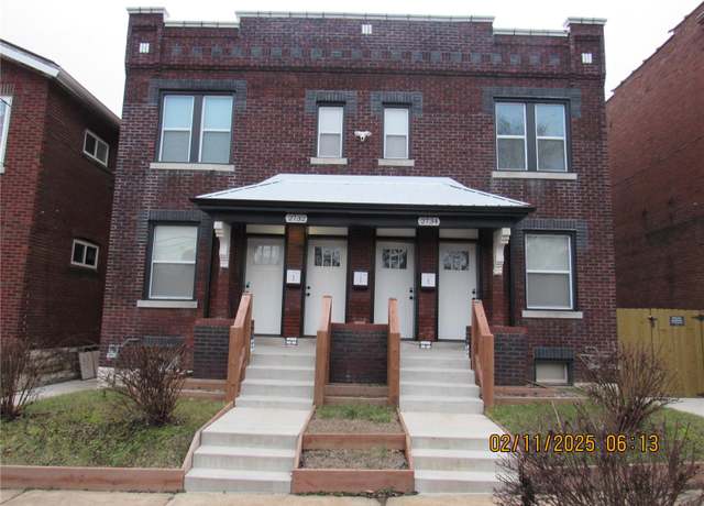 Property at 2732 Osceola St, St Louis, MO 63111, 4 beds, 4 baths