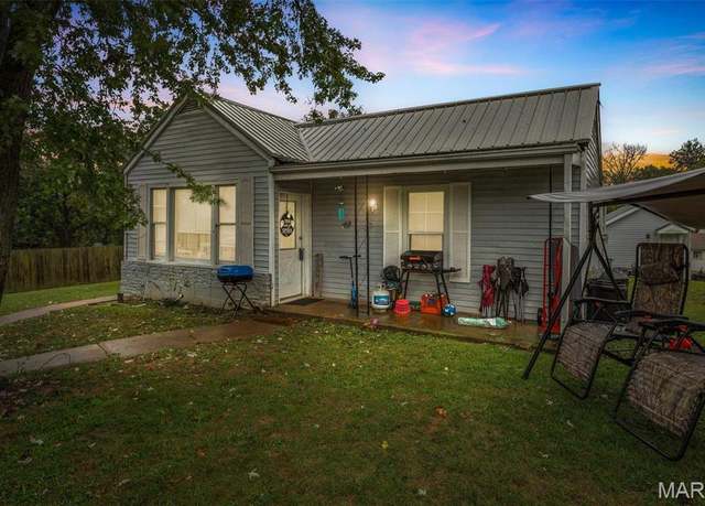 Property at 405 Keith St, Park Hills, MO 63601, 4 beds, 2 baths