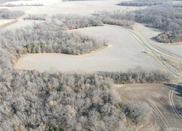 Property at 6 Route HH, Stoutsville, MO 65283