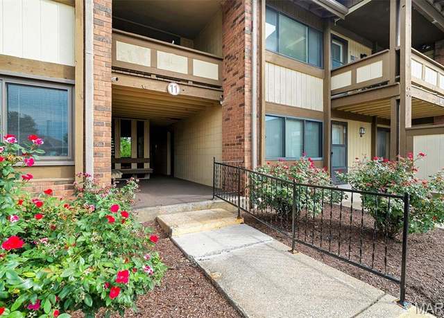 Property at 11 Fairways Cir Unit B, St Charles, MO 63303, 2 beds, 2 baths