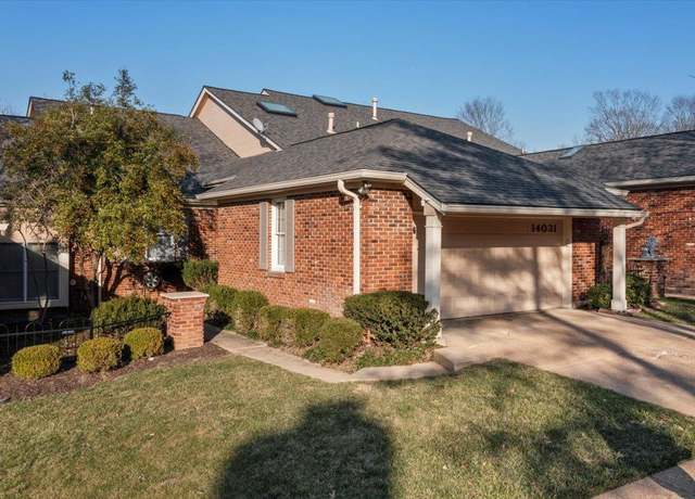 Property at 14031 Baywood Villages Dr, Chesterfield, MO 63017, 3 beds, 3 baths