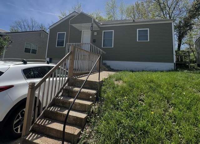 Property at 804 E 5th St, Rolla, MO 65401, 2 beds, 1 bath