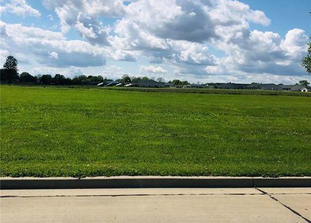 Property at 25 N June St, Jerseyville, IL 62052