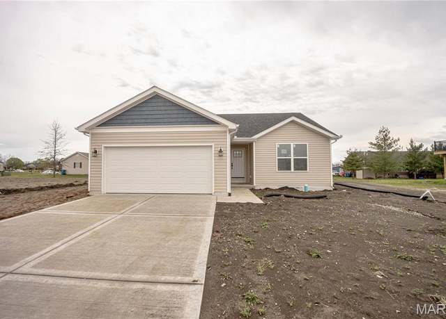 Property at 556 Somerset Dr, Granite City, IL 62040, 3 beds, 2 baths