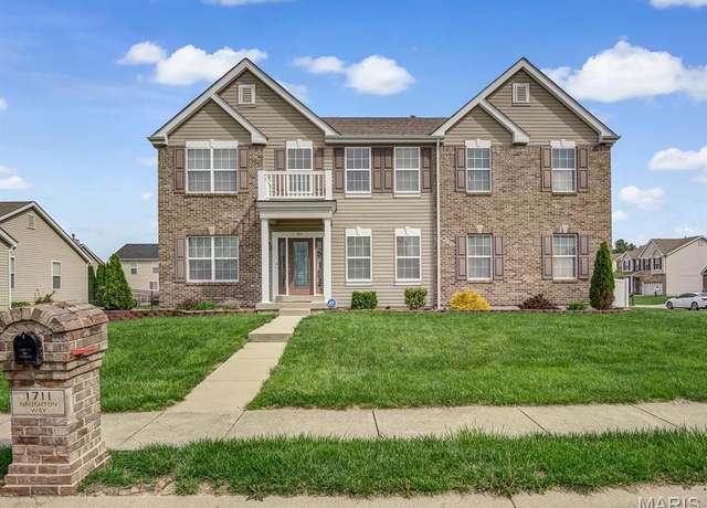 Property at 1711 Naughton Way, Swansea, IL 62226, 4 beds, 2.5 baths