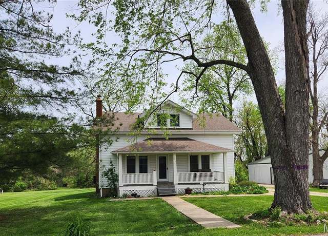 Property at 114 S Water St, Truesdale, MO 63380, 4 beds, 2 baths