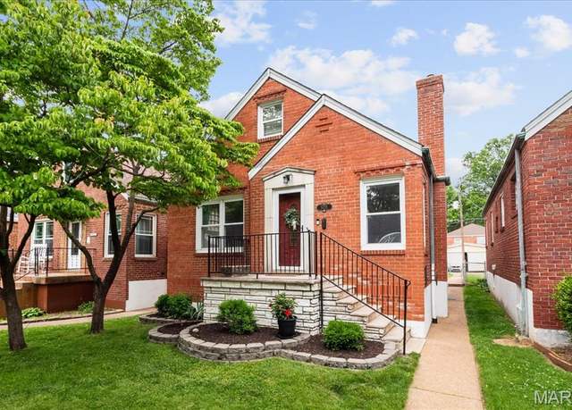 Property at 5725 Potomac St, St Louis, MO 63139, 4 beds, 2 baths