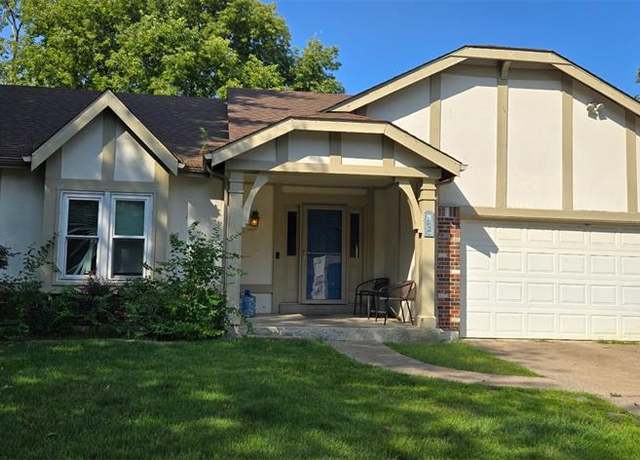 Property at 1035 Rosary Tree Ct, Florissant, MO 63031, 3 beds, 2.5 baths