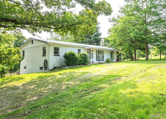 Property at 12310 State Route HH, Rolla, MO 65401, 3 beds, 2 baths