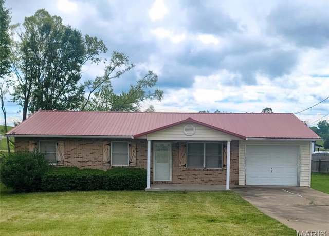 Property at 110 Village Creek Rd, Fredericktown, MO 63645, 3 beds, 1 bath