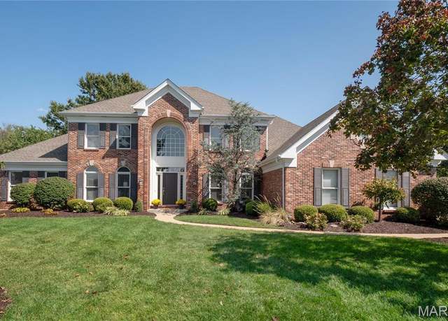 Property at 14619 Schoettler Manor Ct, Chesterfield, MO 63017, 5 beds, 5.5 baths