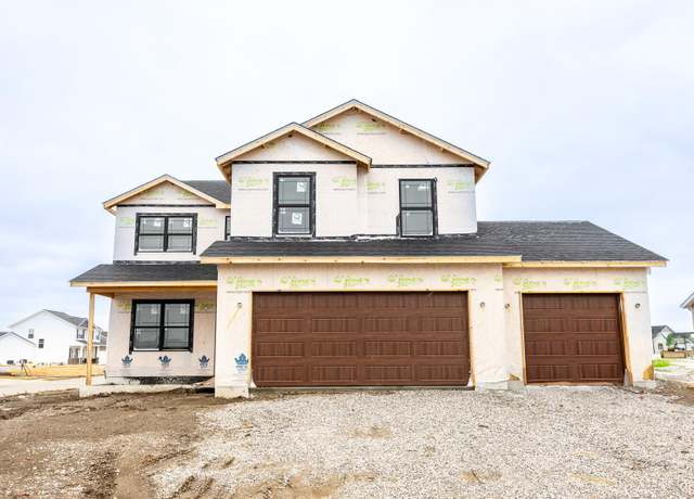 Property at 421 Chamberlain Dr, Troy, IL 62294, 4 beds, 2.5 baths