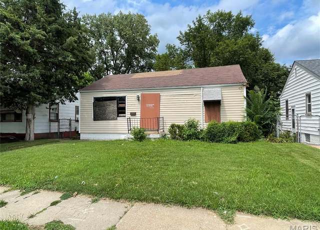 Property at 6119 Lillian Ave, St Louis, MO 63136, 2 beds, 1 bath