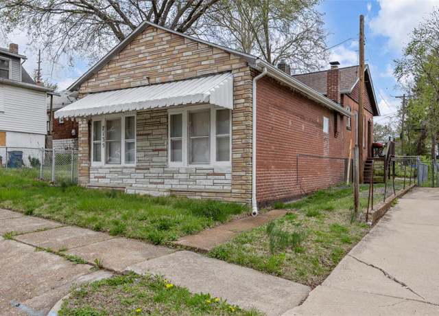 Property at 7135 Woodrow Ave, St Louis, MO 63121, 3 beds, 1 bath
