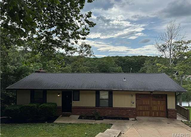 Property at 233 Normandie Dr, Bonne Terre, MO 63628, 4 beds, 2 baths