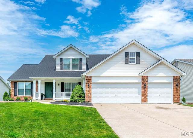 Property at 606 Spring Meadow Dr, Wentzville, MO 63385, 4 beds, 3.5 baths