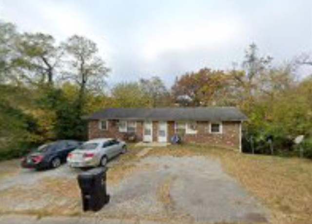 Property at 11 Hi Pointe Dr, Belleville, IL 62223, 32 beds, 16 baths