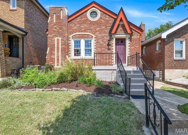 Property at 5167 Eichelberger St, St Louis, MO 63109, 2 beds, 1.5 baths