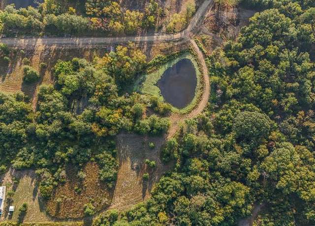 Property at 11 Sweet Tea Ln, Perry, MO 63462