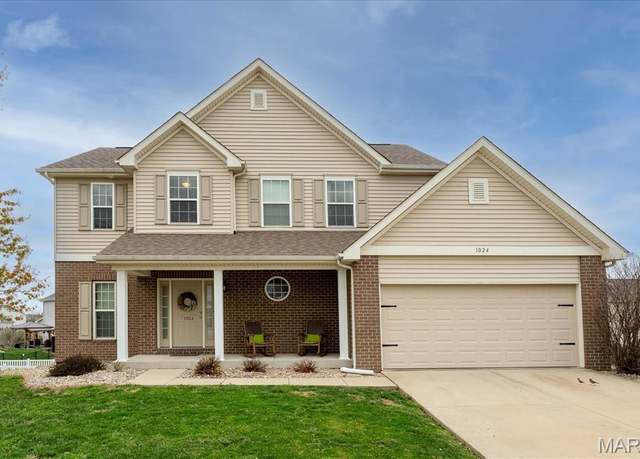 Property at 1024 Grassland Ct, Shiloh, IL 62221, 5 beds, 3.5 baths