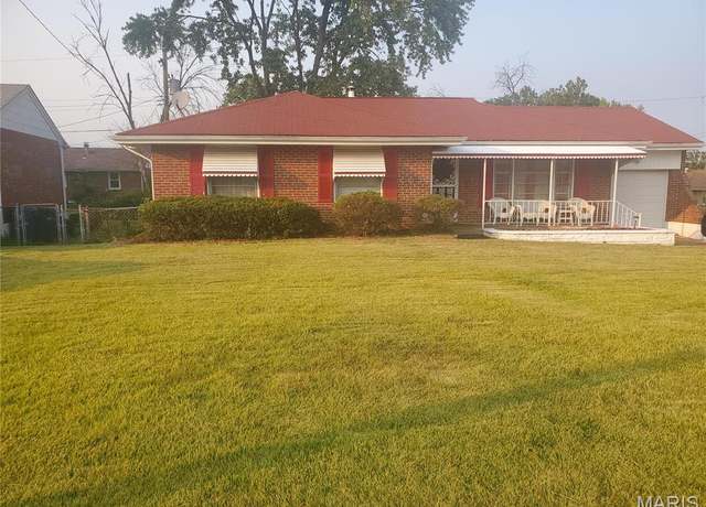 Property at 9423 Pattonwood Dr, St Louis, MO 63136, 3 beds, 2 baths