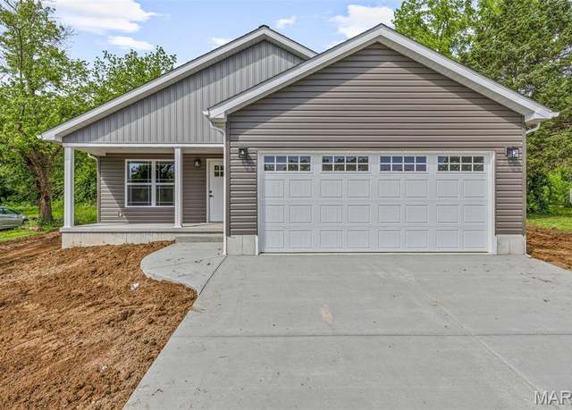 Property at 705 S Jackson St, Desloge, MO 63601, 3 beds, 2 baths
