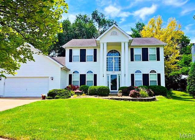 Property at 249 E Governor Pl, St Charles, MO 63301, 4 beds, 4 baths