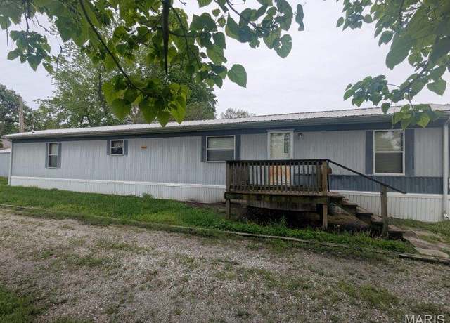Property at 603 S Euclid Ave, Marissa, IL 62257, 2 beds, 2 baths
