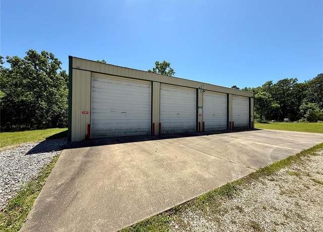 Property at 10051 Old Jeff City Rd, Potosi, MO 63664, 1 bath