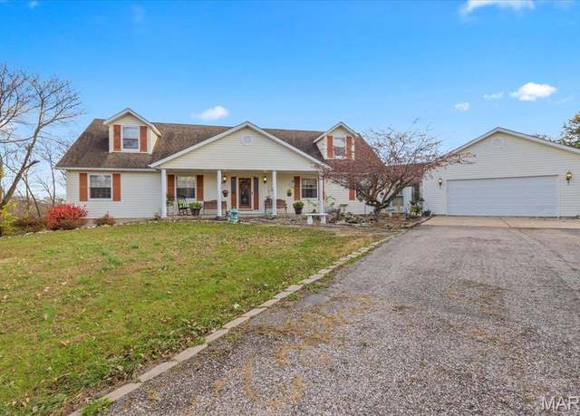 Property at 25346 Pin Oak Rd, Truxton, MO 63381, 3 beds, 2.5 baths