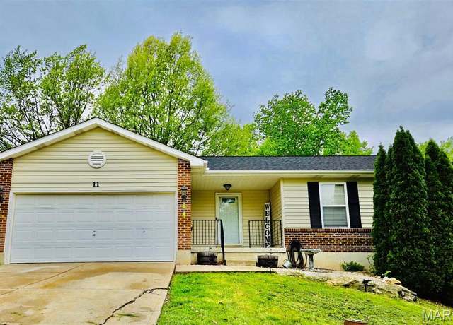 Property at 11 Linda Ln, O'fallon, MO 63366, 4 beds, 3 baths