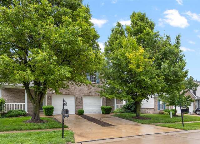 Property at 54 Jost Villa Dr, Florissant, MO 63034, 3 beds, 2 baths