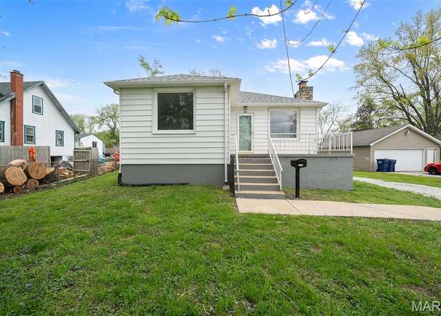 Property at 1221 Thornton St, Pacific, MO 63069, 3 beds, 1 bath