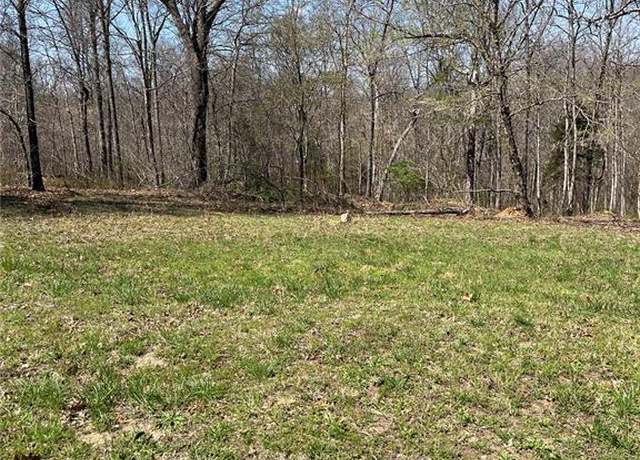 Property at 82 Lindberg Woods Ln, Cuba, MO 65453