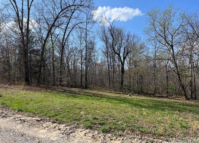 Property at 82 Lindberg Woods Ln, Cuba, MO 65453