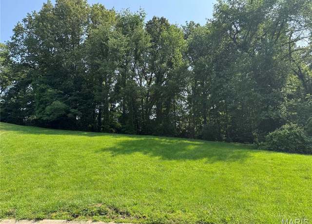 Property at 1366 Radden Ct, Belleville, IL 62220
