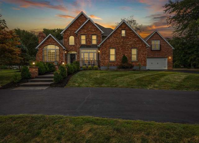 Property at 420 Wellington Pl, Farmington, MO 63640, 5 beds, 4 baths