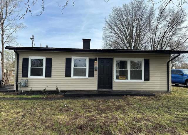 Property at 1129 Saint Michael Dr, Cahokia, IL 62206, 3 beds, 1 bath