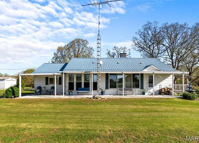 Property at 2675 N Service Rd W, St Clair, MO 63077, 3 beds, 2.5 baths