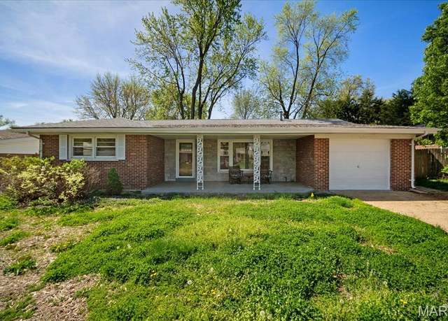 Property at 1620 Saint Denis St, Florissant, MO 63033, 5 beds, 3 baths