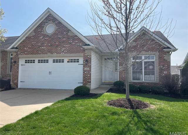 Property at 240 Glasgow Dr, St Charles, MO 63301, 3 beds, 3 baths