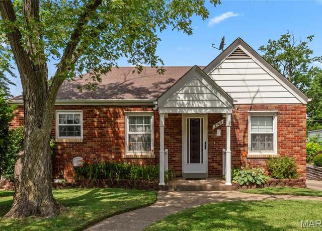 Property at 3709 Killarney Ct, St John, MO 63114, 2 beds, 1 bath