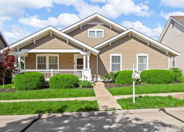 Property at 313 Hawks View Dr, O'fallon, MO 63368, 3 beds, 2 baths