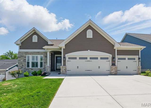 Property at 5 Havenhill Ct, St Charles, MO 63301, 4 beds, 3 baths