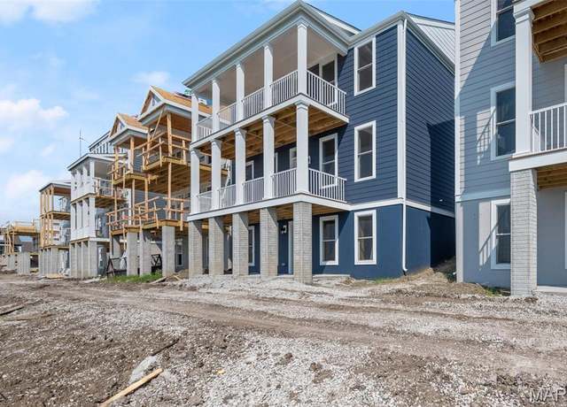Property at 3059 Pirogue St, St Charles, MO 63301, 4 beds, 2.5 baths