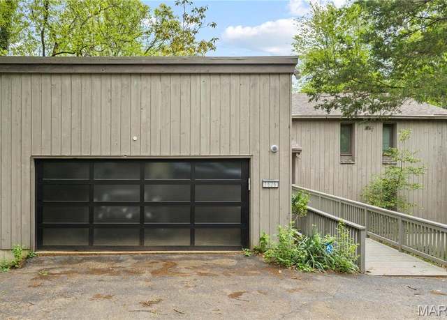 Property at 1626 Viola Dr, Imperial, MO 63052, 4 beds, 3 baths